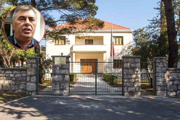 СЛУЧАЈ “ДРЖАВНИ УДАР”: Рено за Бранку и адвокате