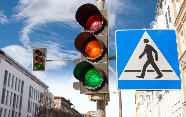 Градоначелнику прете пријавом због прегласног семафора који помаже слепима