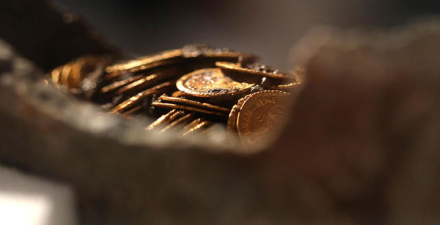 Девет стотина година стари златници пронађени у Цезареји