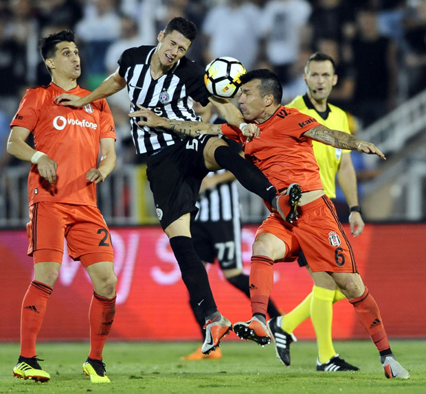 СРБИЈИ ЛИГА ЕВРОПЕ НЕДОСТИЖНА: УЕФА потврдила да од 2021. године покреће треће европско фудбалско такмичење