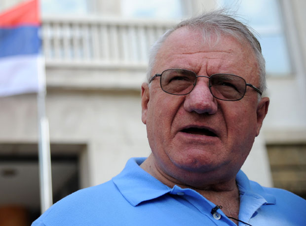 ШПИЈУНКА: Цензус уз трубу