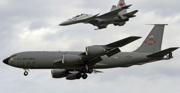 Два америчка авиона пала у море близу Јапана (ФОТО)