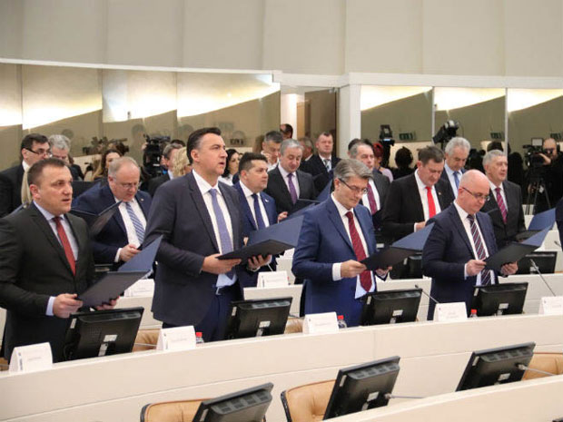 ПОЛИТИЧКА КОМБИНАТОРИКА У БиХ: На сцени коалиција по Дејтону