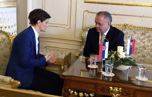 Брнабић у Словачкој: Братислава изричито против војске Косова