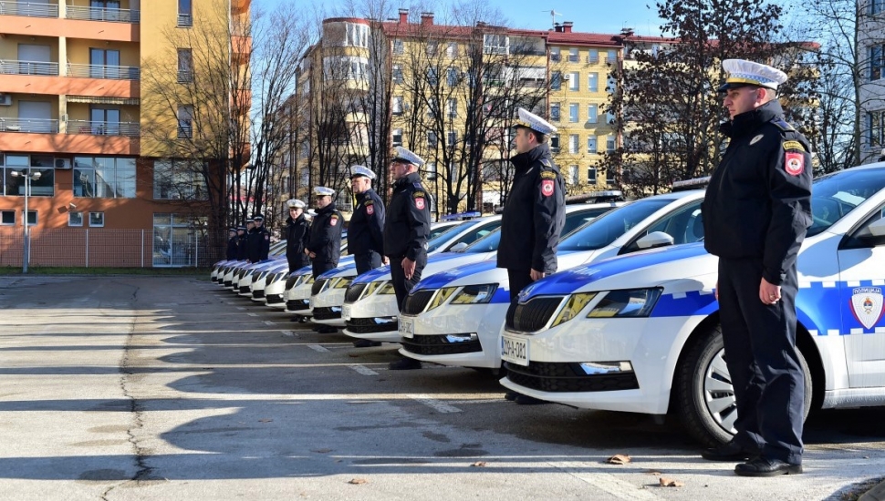 Полиција Републике Српске добила нова возила (ФОТО)
