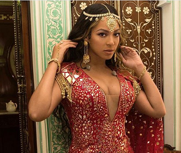 Бијонс и Хилари Клинтон на венчању деце индијских милијардера