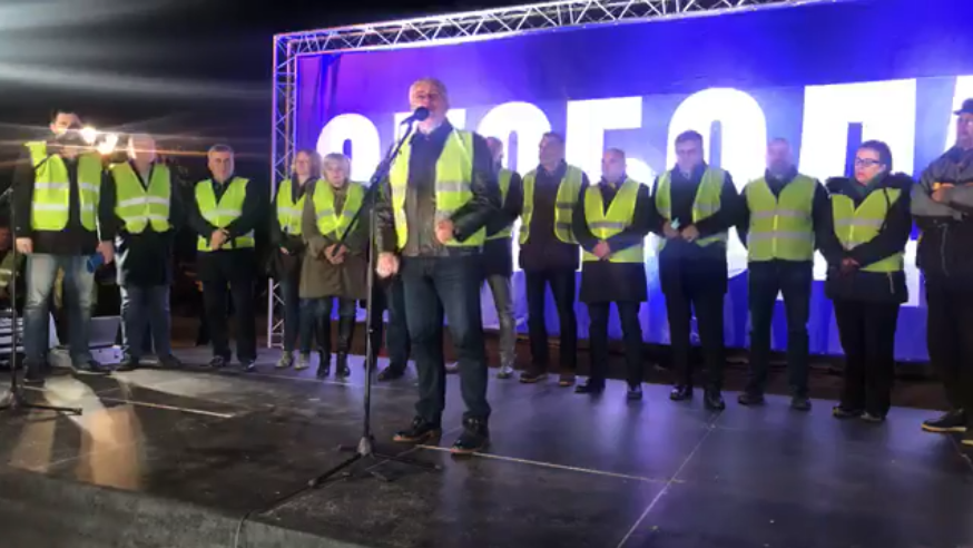 ЛИДЕРИ ДЕМОКРАТСКОГ ФРОНТА ПОРУЧИЛИ: Јединствена опозиција ће срушити владу Марковића (ФОТО)