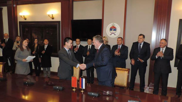 ПРОЈЕКАТ ОД 297 МИЛИОНА: Потписан уговор о изградњи ауто-пута Бања Лука-Приједор-Нови Град (ФОТО)