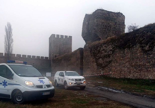 У тврђави нашли гранату