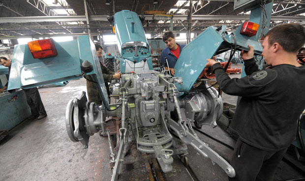 ЈОШ НИСУ РЕШЕНИ ПРОБЛЕМИ: Повезано 90.000 година стажа, очекује се продужетак рока