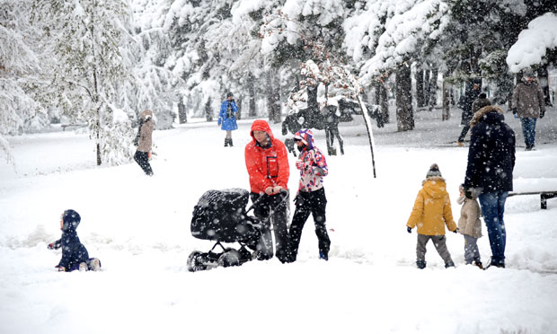  ВРЕМЕНСКА ПРОГНОЗА: У понедељак хладно јутро, највиша дневна до 2 степена