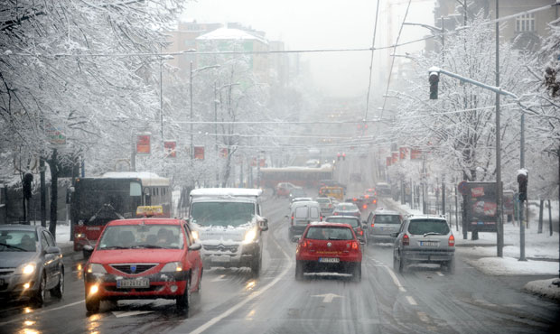 Због снега ГСП возио скраћено
