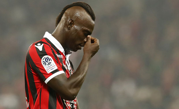 СУКОБ У НИЦИ: Балотели наљутио и тренера Вијеру