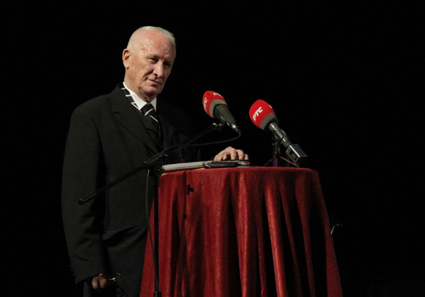 Сто Матијиних бисера