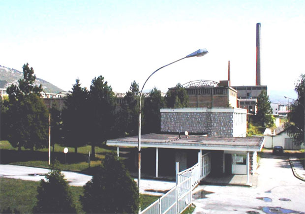 УЗБУНА У ЦРНОЈ ГОРИ: Крај напуштене фабрике 50,2 килограма експлозива