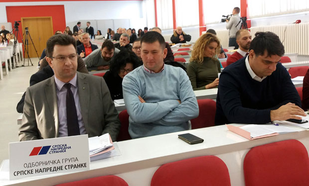 Шабац: Сви позивају на улицу 