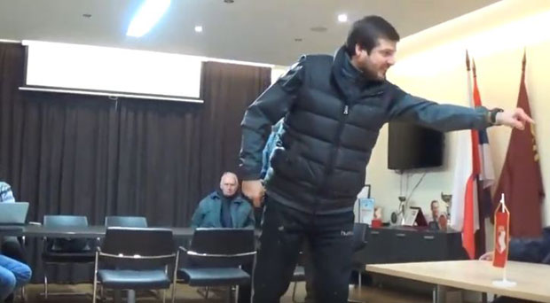 Лалатовић урлао и свађао се са навијачем на конференцији, Раднички стао у одбрану тренера (ВИДЕО)