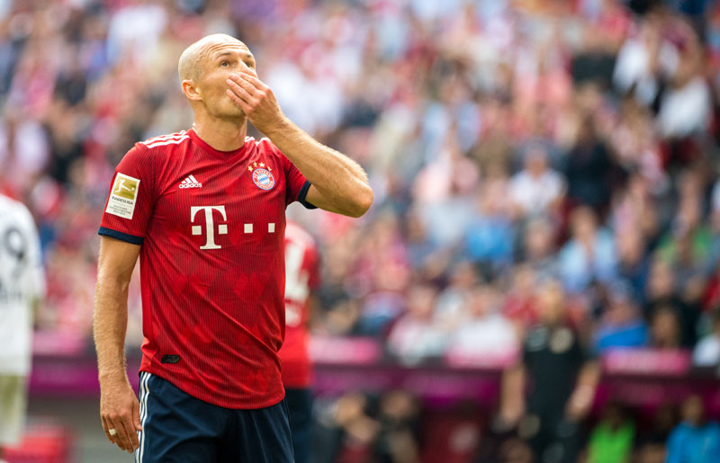 Робен се враћа у ПСВ