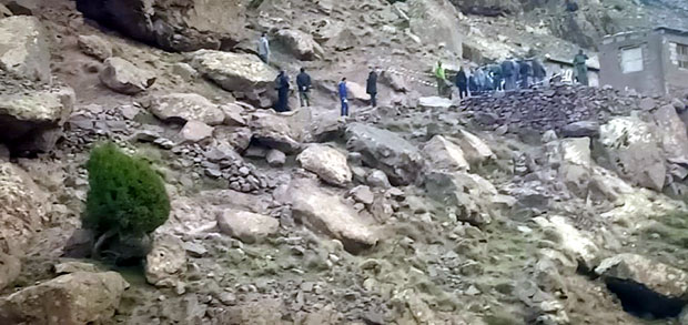 МИСТЕРИОЗНО УБИСТВО: Западне туристкиње ишле на планину, нађене с убодима у врату