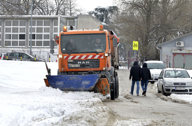 Весић: Одрађен добар посао,путеви првог приоритета чисти