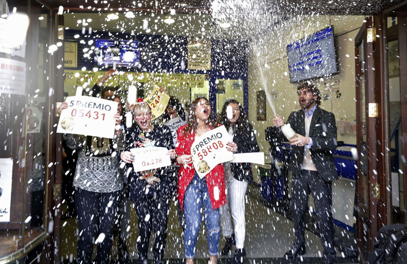 Цело село добило на лотоу, само њега заобишли милиони