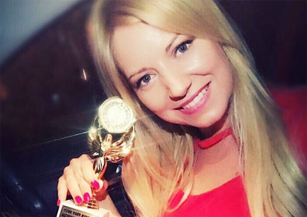 Иваниних 20 година у 20 песама 