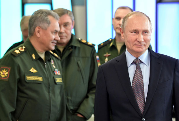 Русија јача војне базе на Арктику