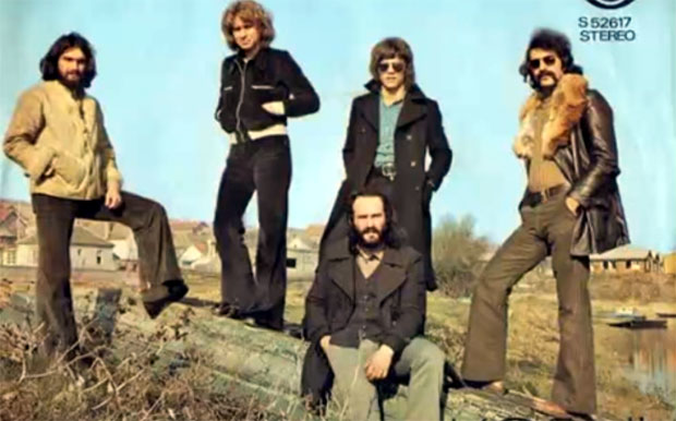 Умро Бојан Хрељац, бас гитариста „Корни групе“ и „Елипса“