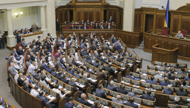 ЗАКОНОМ ОТИМАЈУ ЦРКВИ ИМОВИНУ: Парламент усвојио нацрт закона о преносу црквене имовине