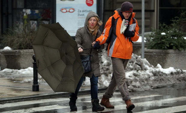 ВРЕМЕНСКА ПРОГНОЗА: У Србији у петак ујутру мраз и киша, на високим планинама снег

