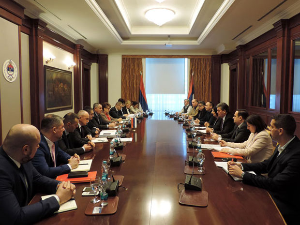 Радници чекају већи минималац