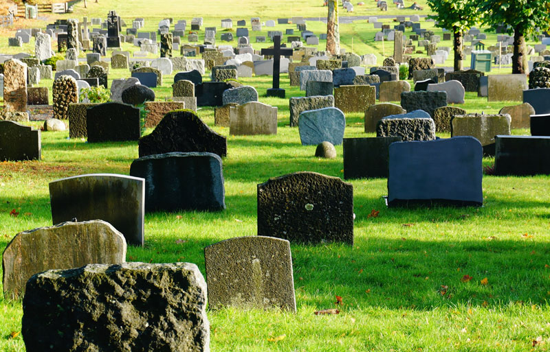 Црногорац изменио прадедин гроб да не би писало За спас српских идеала?