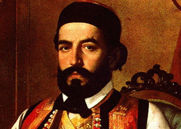 Украдени Владичин сат и златни печат двора!