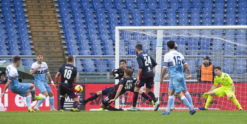 СЕРИЈА А: Сергеј дао гол за Лацио, па се расплакао, Лазовић затресао мрежу Јувентус победио Рому