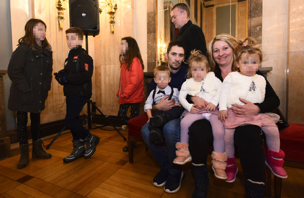 Новац добиле 92 породице!