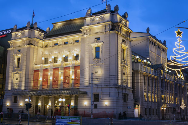 Завршени радови на фасади Народног позоришта