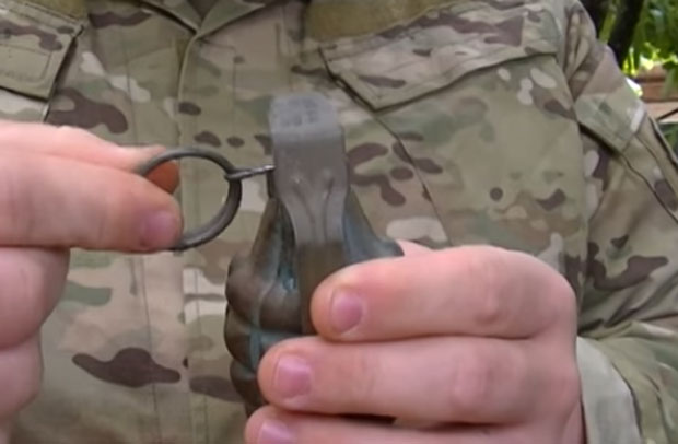 Неготинац нудио пролазницима бомбу на продају