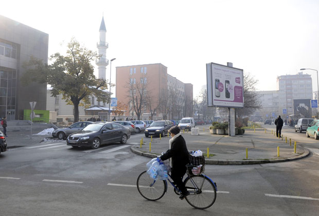 Бијељини недостају паркинг места; Надлежни најављују изградњу јавне гараже