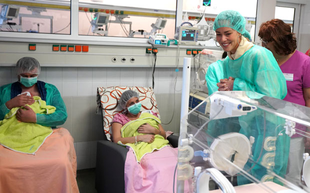 Ана Ивановић храбрила борце у инкубаторима