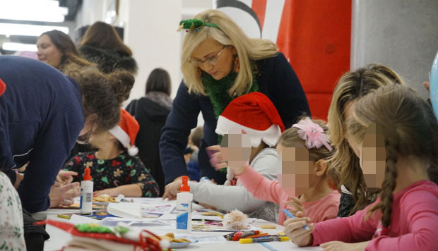 Деца помажу деци