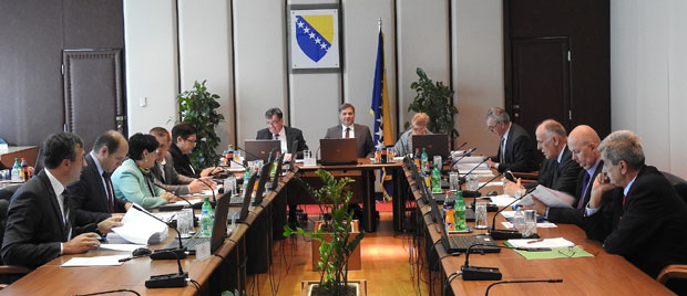 Бошњаци не желе договор око формирања Савета министара, већ само уцењују