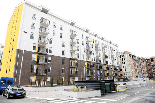 ПОД СВОЈИМ КРОВОМ: У насељу Земунске капије завршена три стамбена објекта