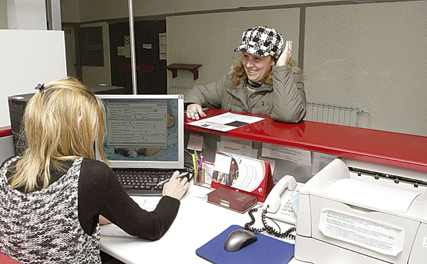 КАШЊЕЊЕ СКРАТИЛО СПИСАК: Хвале се нижом стопом незапослености, а заправо је реч о бирократији