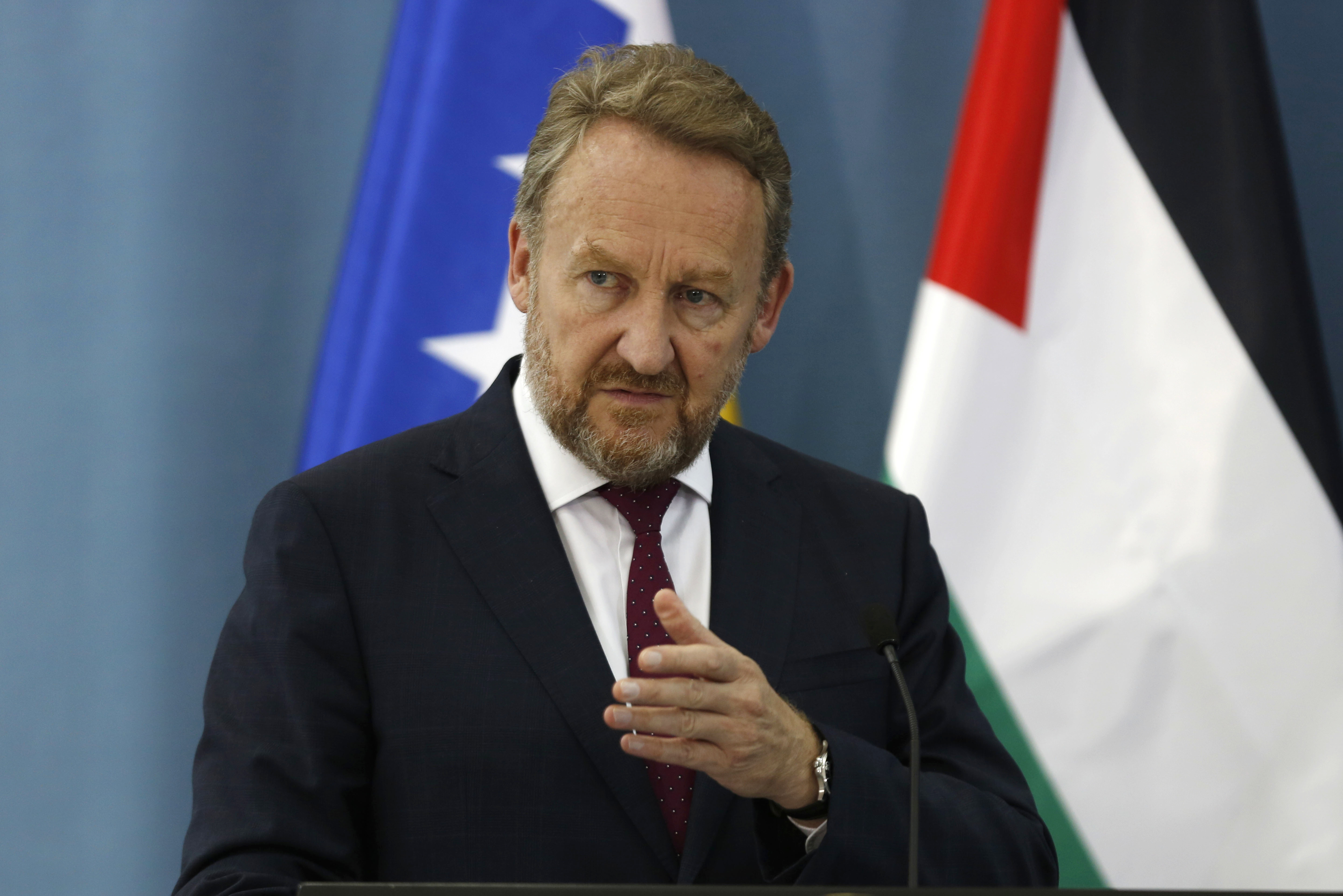 Изетбеговић: Трговаћемо са Додиком о НАТО путу