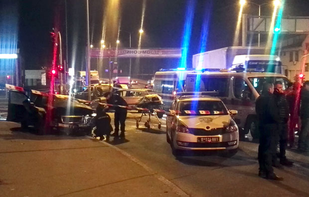 ЕКСПЛОДИРАО МЕРЦЕДЕС КОД ПУПИНОВОГ МОСТА: Бомба постављена испод папучице за гас, убијени имао криминални досије (ФОТО)