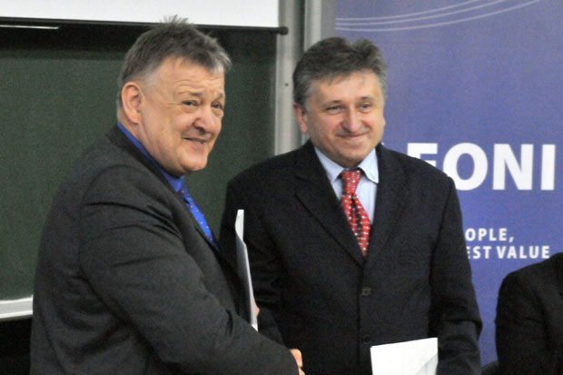 ПОДРШКА СТУДЕНТИМА: Потписан уговор између компаније Леони и Факултета за машинство у Краљеву