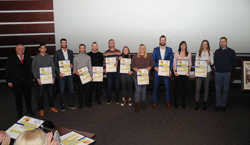 КС Војводине наградио најистакнутије у игри међу обручима: Ратгебер за сва времена