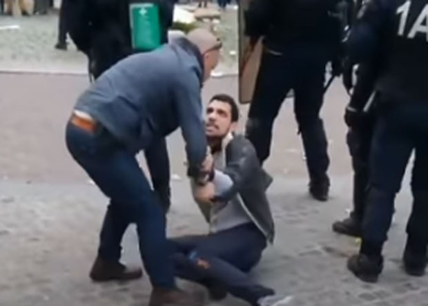 Нови скандал око Макроновог саветника и дипломатских пасоша