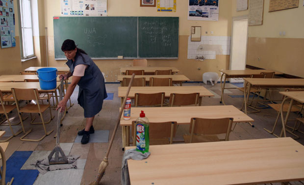 Mинималац већи за 2.200 динара