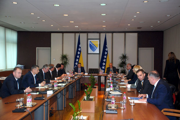 ИЗБОР САВЕТА МИНИСТАРА У БиХ: Формирање комисије чека јануар! 